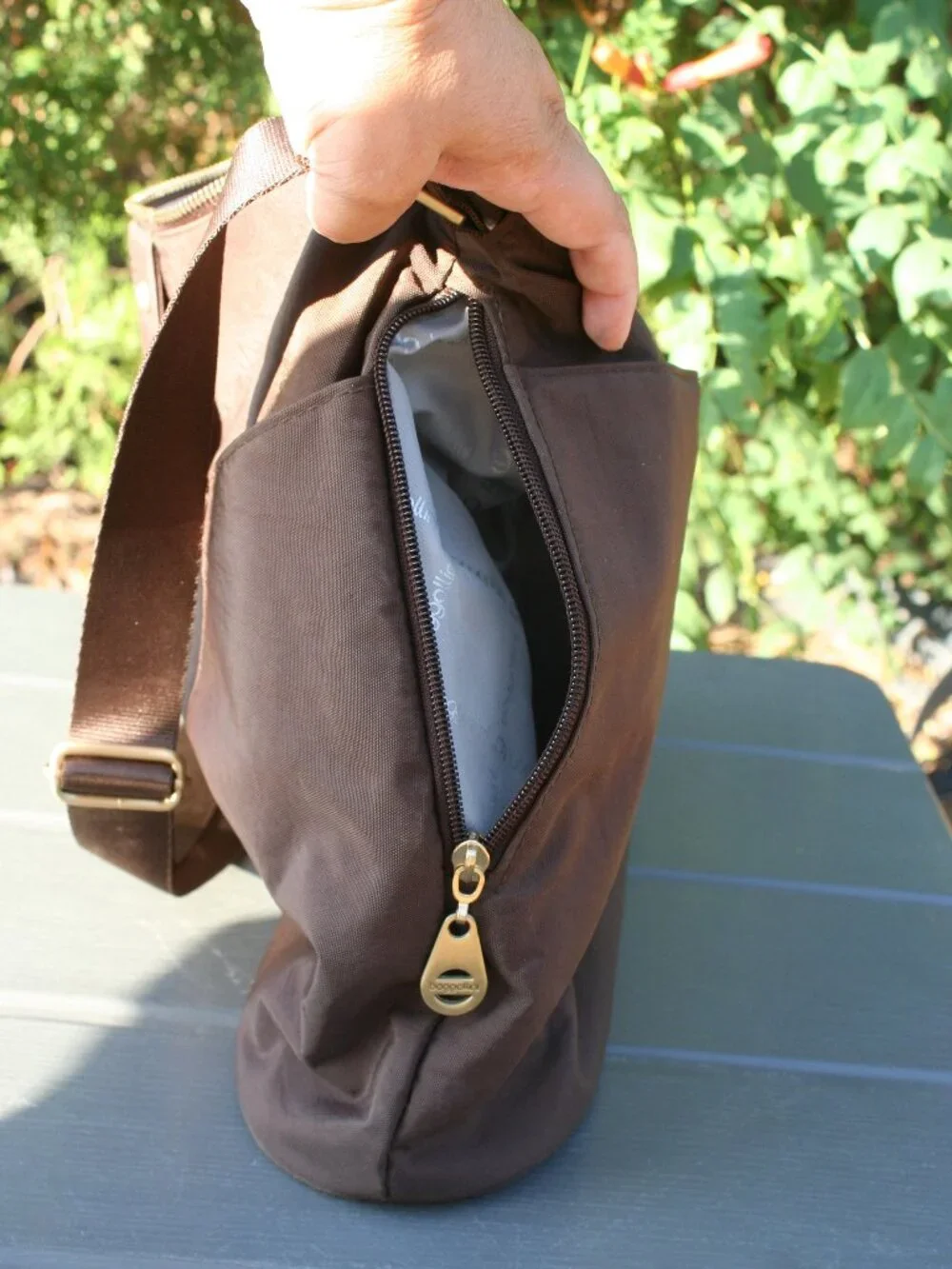 Baggallini Brown Gold Helsinki Hobo Bag